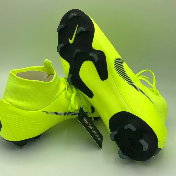 Nike soccer cleats for sale - Picture 8 of 8